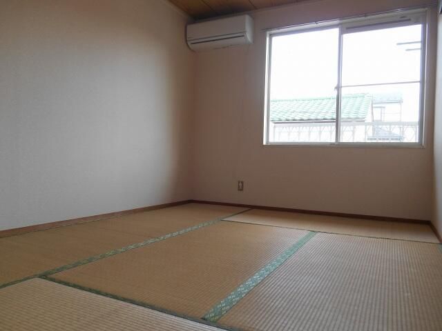 ��ʌ�����s�厚���s�̍��݂̃A�p�[�g�̂��̑������E�X�y�[�X