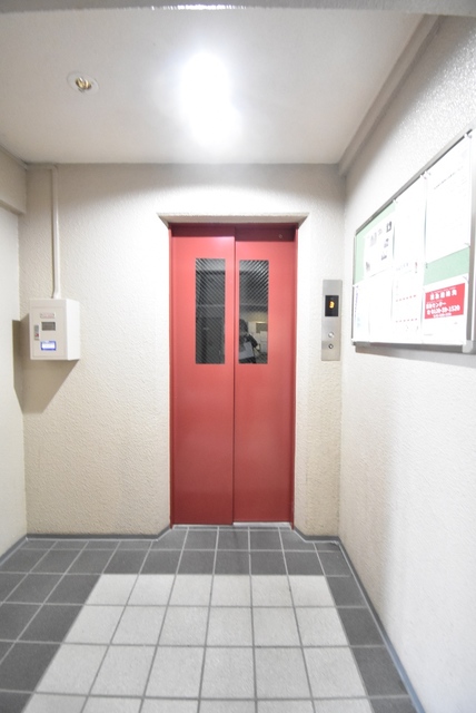 ��ʌ��������܎s�k����i���Q���ڂ̃}���V�����̂��̑�