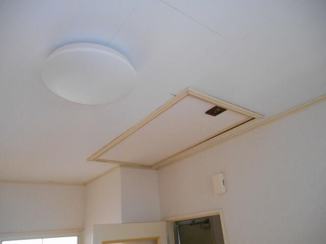 ��ʌ�����s�厚���s�̍��݂̃A�p�[�g�̂��̑�