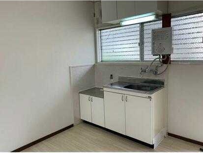 ��ʌ��������܎s������厚���V��̃A�p�[�g�̃L�b�`��