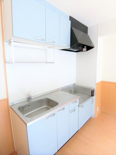 ��ʌ��������܎s�΋揼�؂R���ڂ̃A�p�[�g�̃L�b�`��