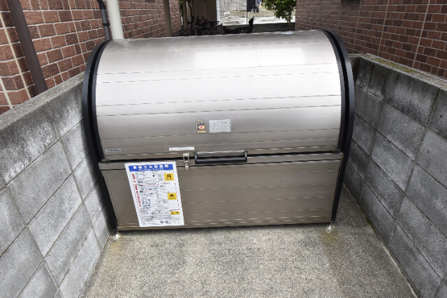 ��ʌ��������܎s����厚���V�n�̃A�p�[�g�̂��̑�