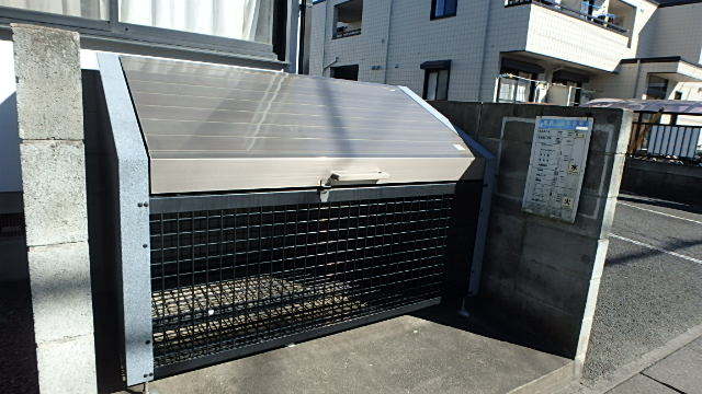 ��ʌ��������܎s��{��㏬���̃A�p�[�g�̂��̑�