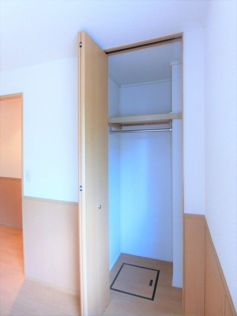 ��ʌ��������܎s�΋揼�؂R���ڂ̃A�p�[�g�̎��[