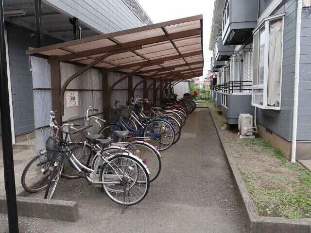 ��ʌ��������܎s����厚�_�c�̃A�p�[�g�̂��̑�