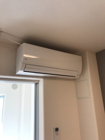 ��ʌ�����s�厚�Ԉ�̃A�p�[�g�̂��̑��ݔ�