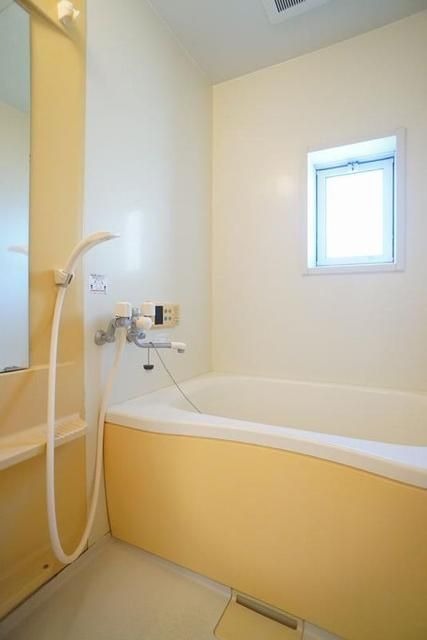 ��ʌ��������܎s���撆���P���ڂ̃A�p�[�g�̃o�X