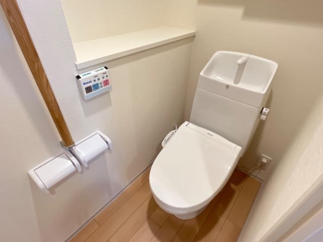 ��ʌ�����s�厚�����̃A�p�[�g�̃g�C��