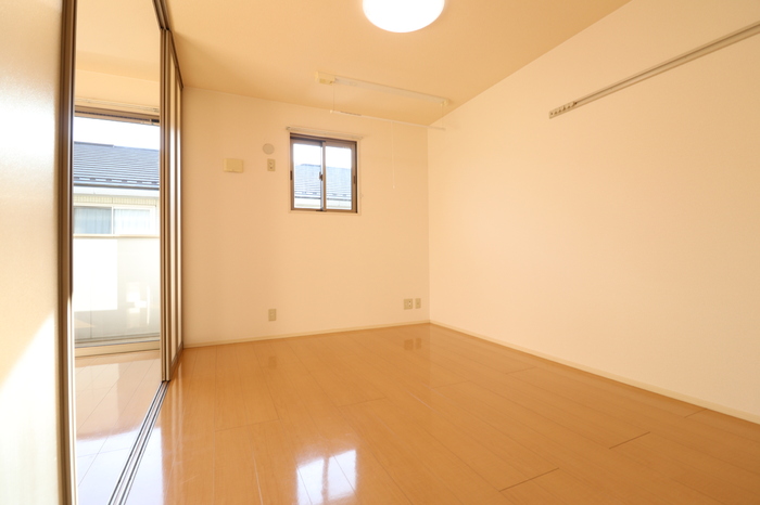 ��ʌ��z�J�s�ԎR���R���ڂ̃A�p�[�g�̂��̑������E�X�y�[�X