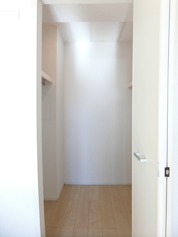 ��ʌ��z�J�s�{�{���S���ڂ̃A�p�[�g�̎��[