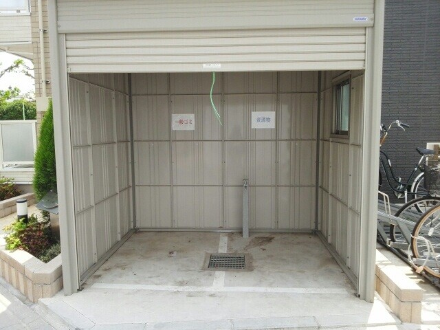 ��ʌ�����s�����Q���ڂ̃A�p�[�g�̂��̑�