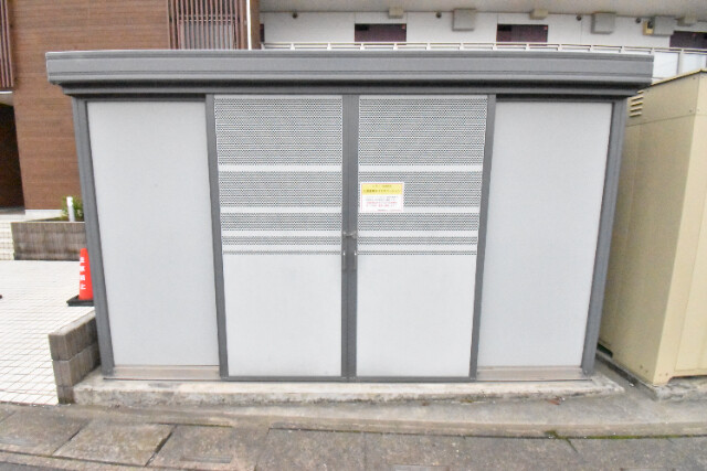 ��ʌ�����s�厚�V��h�̃A�p�[�g�̂��̑�