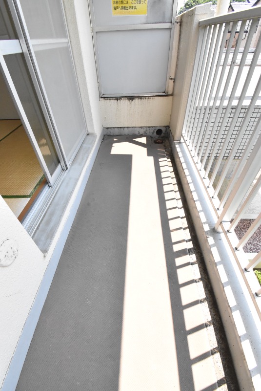 ��ʌ�����s�˒˂Q���ڂ̃}���V�����̃o���R�j�[