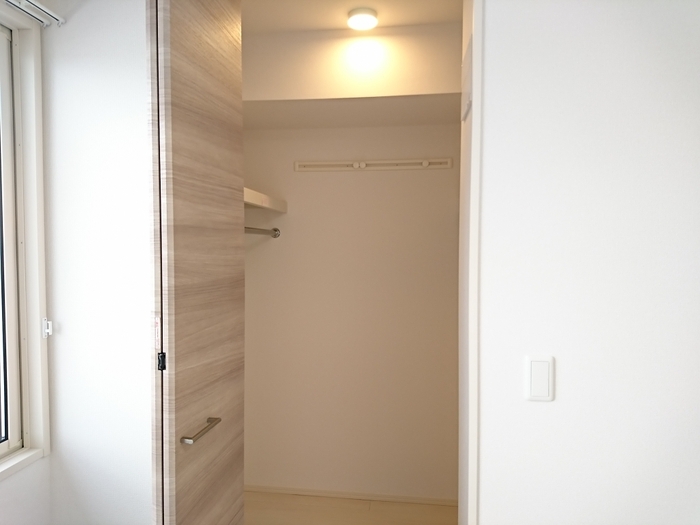 ��ʌ��z�J�s���C�N�^�E���X���ڂ̃A�p�[�g�̎��[