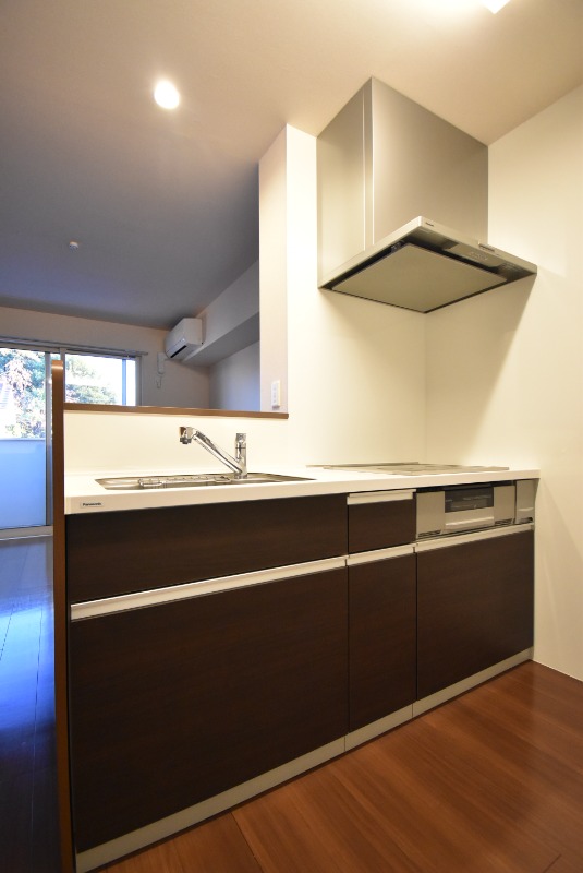 ��ʌ��������܎s�΋�厚�����̃A�p�[�g�̃L�b�`��