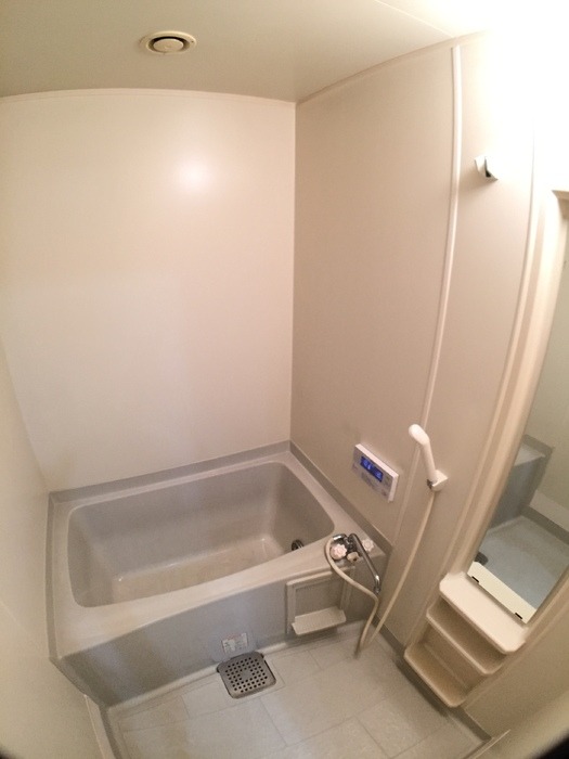 ��ʌ��������܎s�΋擌�Y�a�Q���ڂ̃}���V�����̃o�X