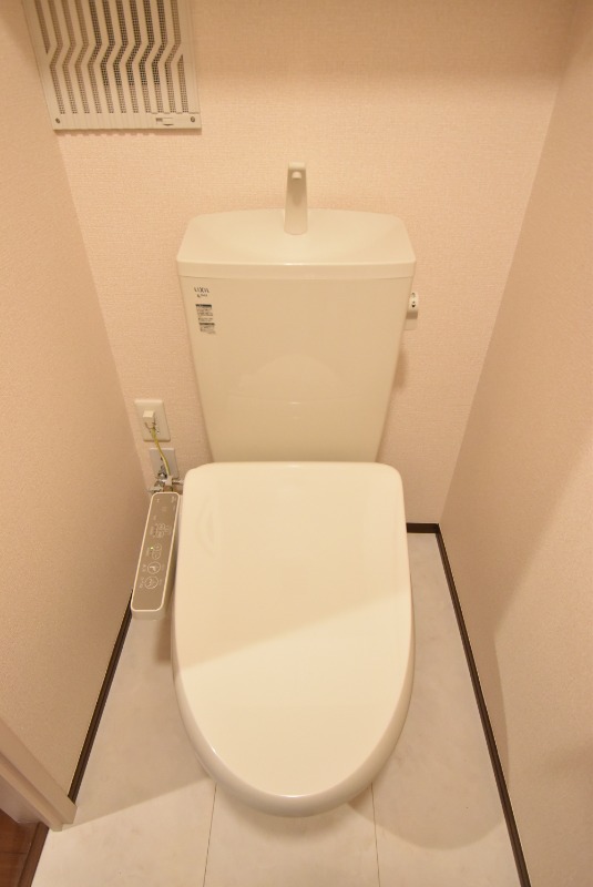 ��ʌ��������܎s�΋�厚�����̃A�p�[�g�̃g�C��