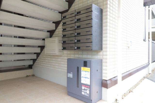 ��ʌ��z�J�s���C�N�^�E���T���ڂ̃A�p�[�g�̂��̑�