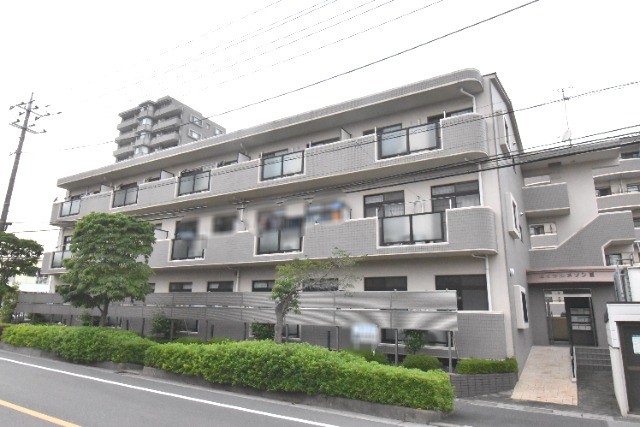 ��ʌ�����s�˒˂P����6-11�̃}���V�����̌����O��