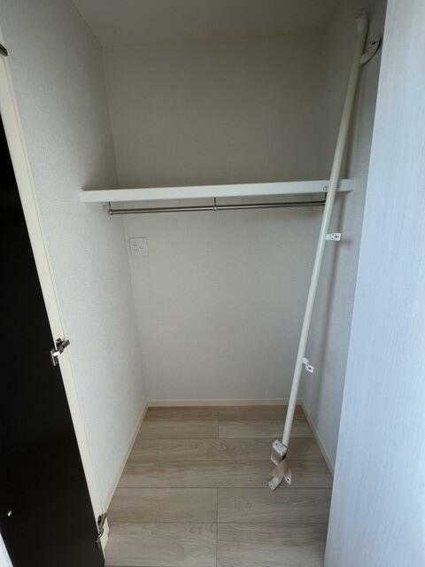 ��ʌ�����s�厚������̈�ˌ��Ă̎��[