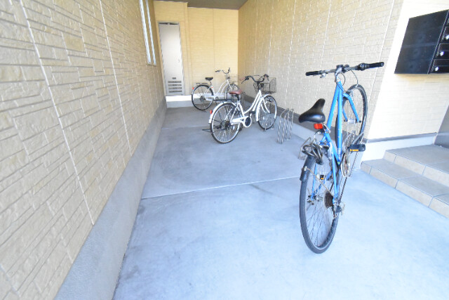 ��ʌ��z�J�s��z�J�S���ڂ̃A�p�[�g�̂��̑�