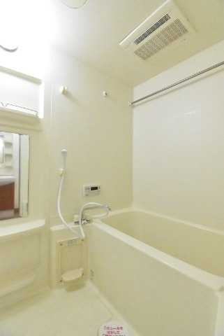 ��ʌ�����s�厚�ΐ_�̃}���V�����̃o�X