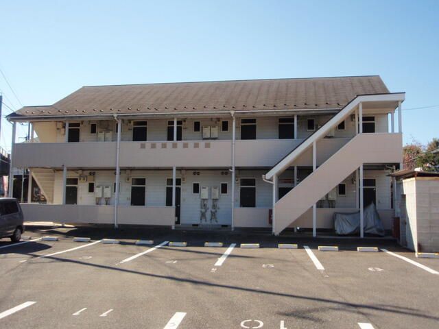 ��ʌ��k�����S�ɓޒ��厚�����̃A�p�[�g�̌����O��