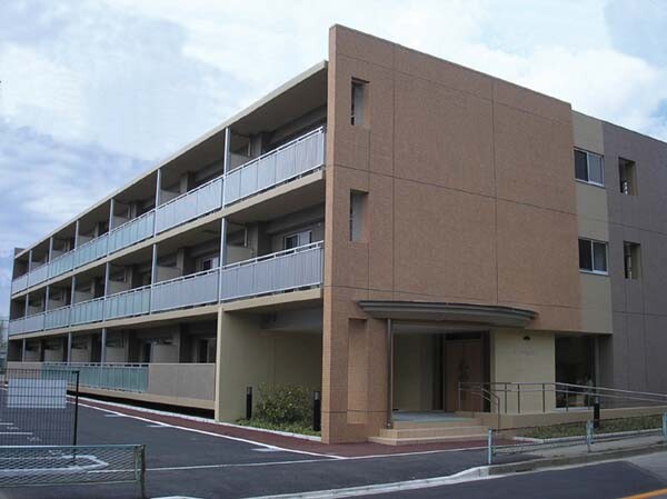 ��ʌ�����s�厚��634-1�̃}���V�����̌����O��