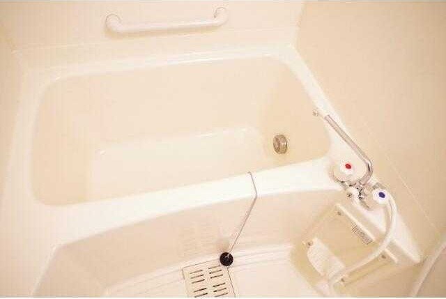 ��ʌ�����s�厚���̃}���V�����̃o�X