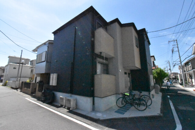 ��ʌ��������܎s�΋�厚��Ԗ؂̃A�p�[�g�̃G���g�����X