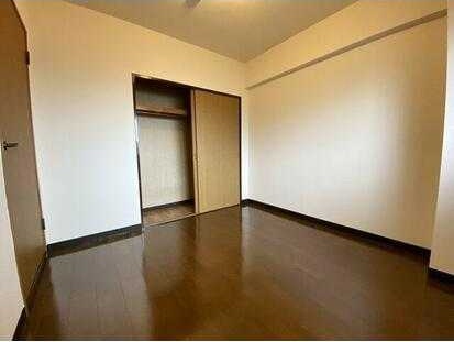 ��ʌ�����s�k����Q���ڂ̃}���V�����̎��[