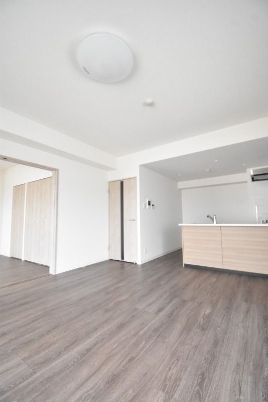 ��ʌ��������܎s�Y�a�擌�����̃}���V�����̋��ԁE���r���O