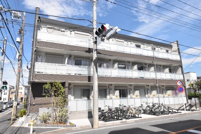 ��ʌ�����s�����T���ڂ̃}���V�����̌����O��