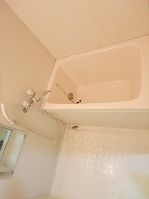 ��ʌ��������܎s��{��y�蒬�P���ڂ̃}���V�����̃o�X