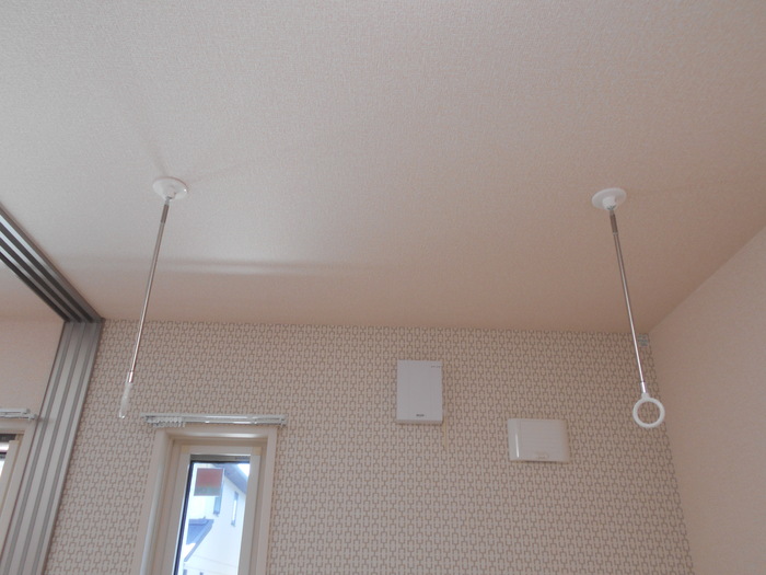 ��ʌ��z�J�s���C�N�^�E���X���ڂ̃A�p�[�g�̂��̑��ݔ�