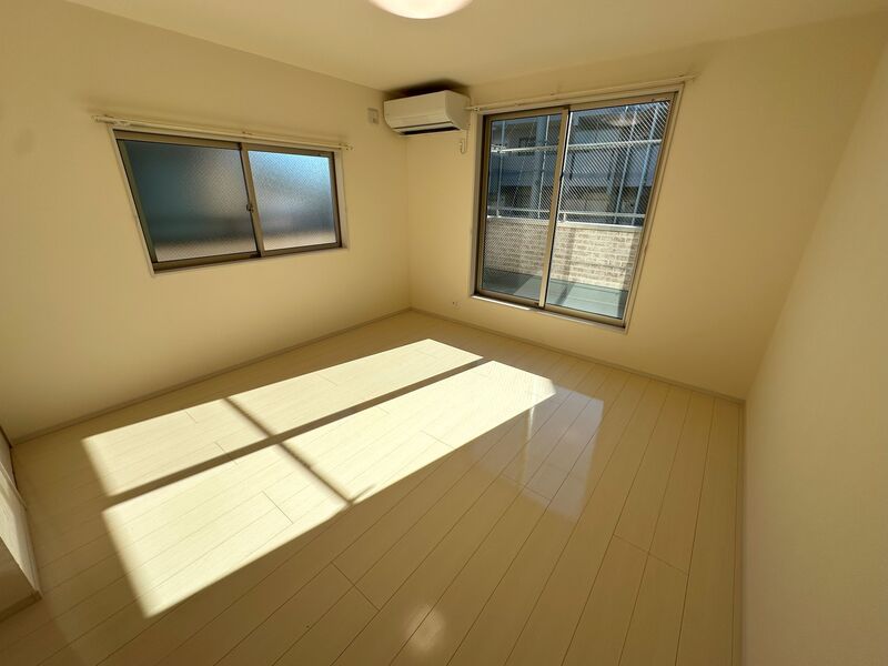 ��ʌ��������܎s��{��O���P���ڂ̈�ˌ��Ă̐Q��