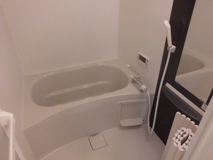 ��ʌ��z�J�s���C�N�^�E���X���ڂ̃A�p�[�g�̃o�X