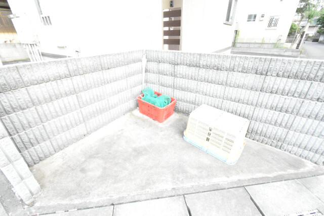 ��ʌ��z�J�s�听���W���ڂ̃A�p�[�g�̂��̑�