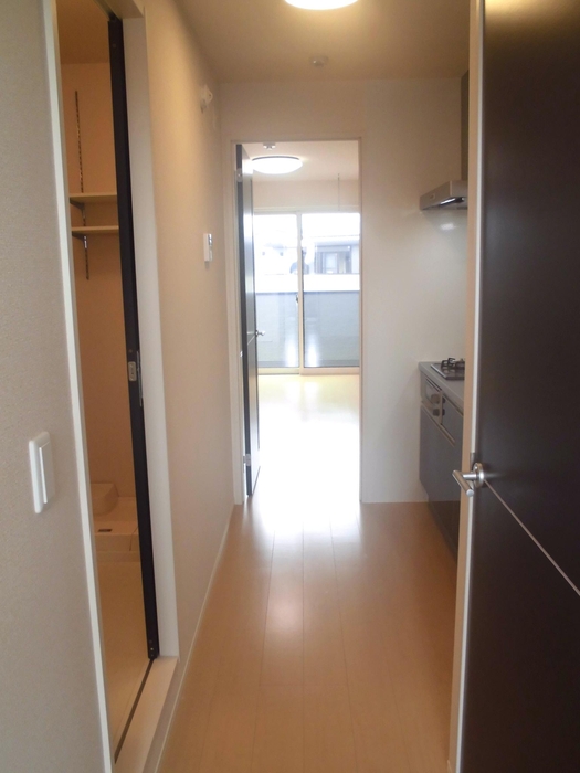 ��ʌ��z�J�s���C�N�^�E���X���ڂ̃A�p�[�g�̌���