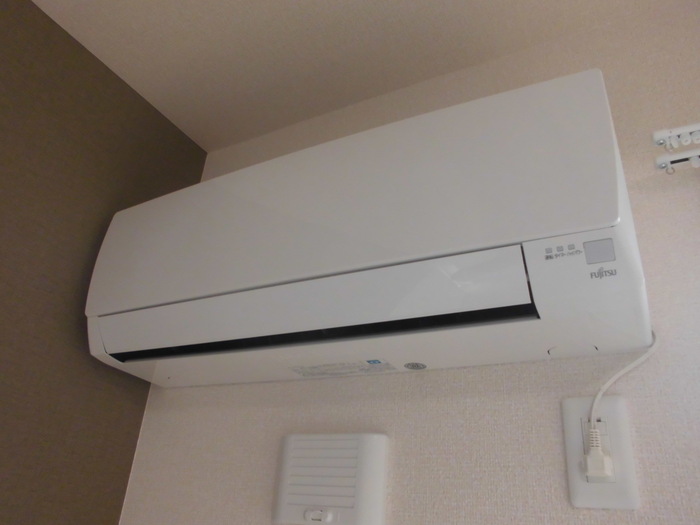 ��ʌ��z�J�s���C�N�^�E���X���ڂ̃A�p�[�g�̂��̑��ݔ�