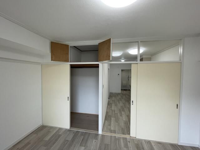 ��ʌ�����s�V�䒬�̃}���V�����̎��[