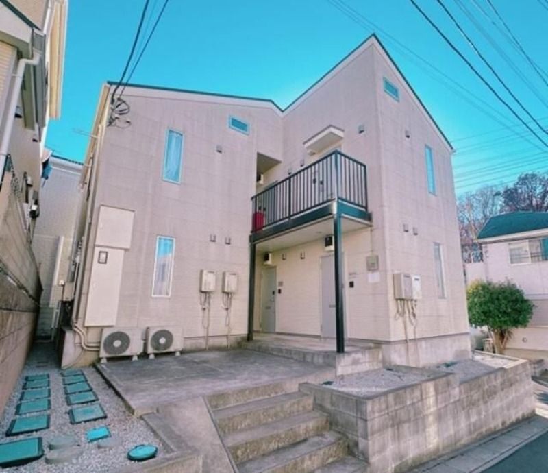 ��ʌ��������܎s������厚�쒆��̃A�p�[�g�̌����O��