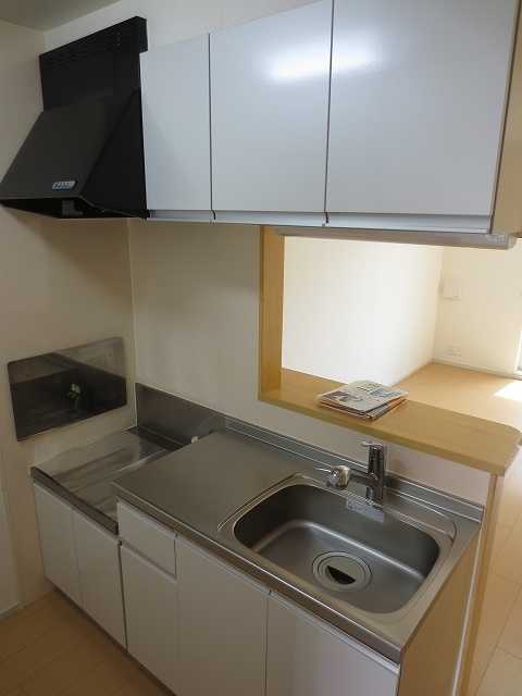 ��ʌ������s���v��̃A�p�[�g�̃L�b�`��