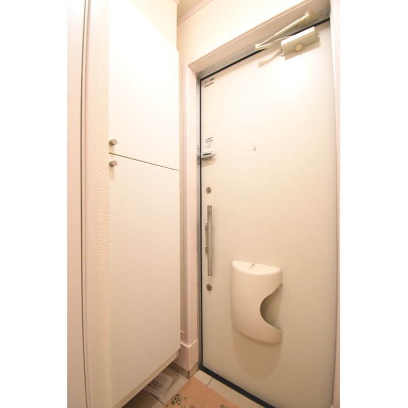 ��ʌ�����s������R���ڂ̃A�p�[�g�̌���