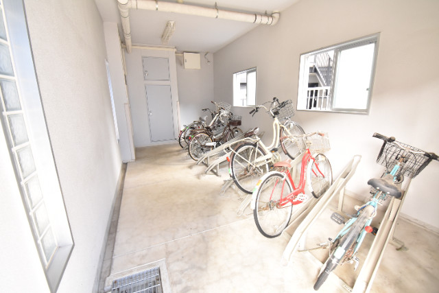 ��ʌ��������܎s�Y�a�擌�����̃A�p�[�g�̂��̑�