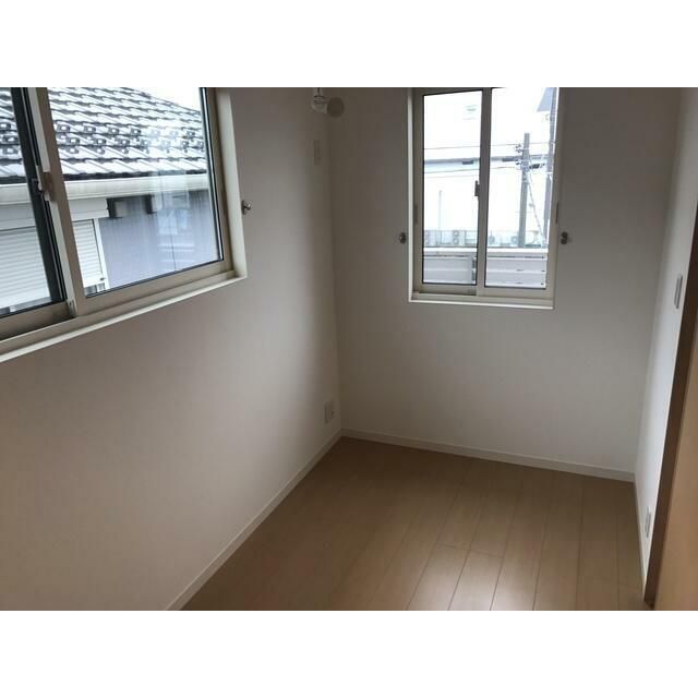 ��ʌ�����s�{���T���ڂ̃A�p�[�g�̂��̑������E�X�y�[�X