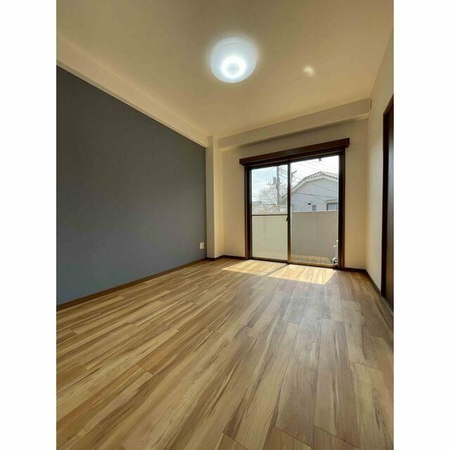 ��ʌ�����s�厚�ؑ]�C�̃}���V�����̂��̑������E�X�y�[�X