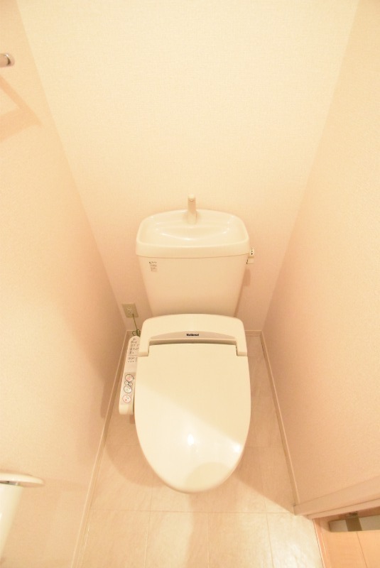 ��ʌ��z�J�s�V�z�J�Q���ڂ̃A�p�[�g�̃g�C��