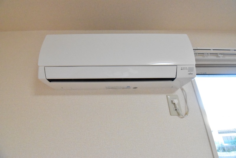 ��ʌ��z�J�s�V�z�J�Q���ڂ̃A�p�[�g�̂��̑��ݔ�