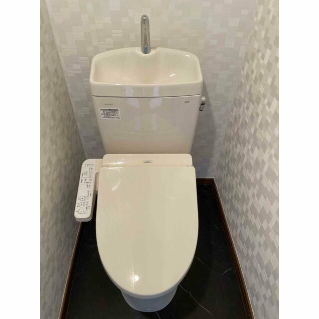 ��ʌ�����s�厚�ؑ]�C�̃}���V�����̃g�C��